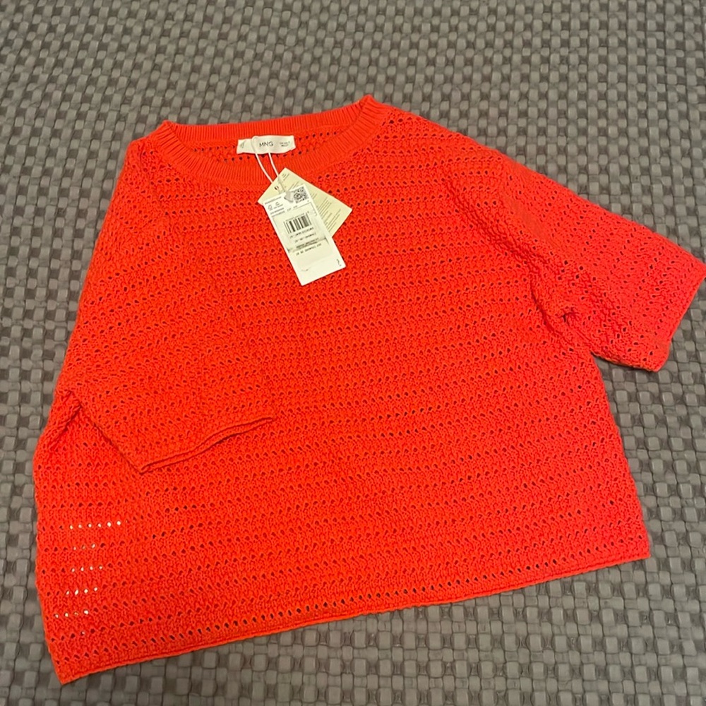 Red Cropped Knit Top - Picture 4 of 4
